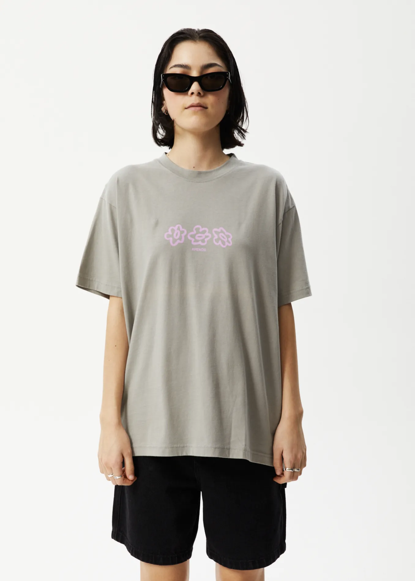 AFENDS Womens Lily Slay - Oversized Graphic T-Shirt - Olive