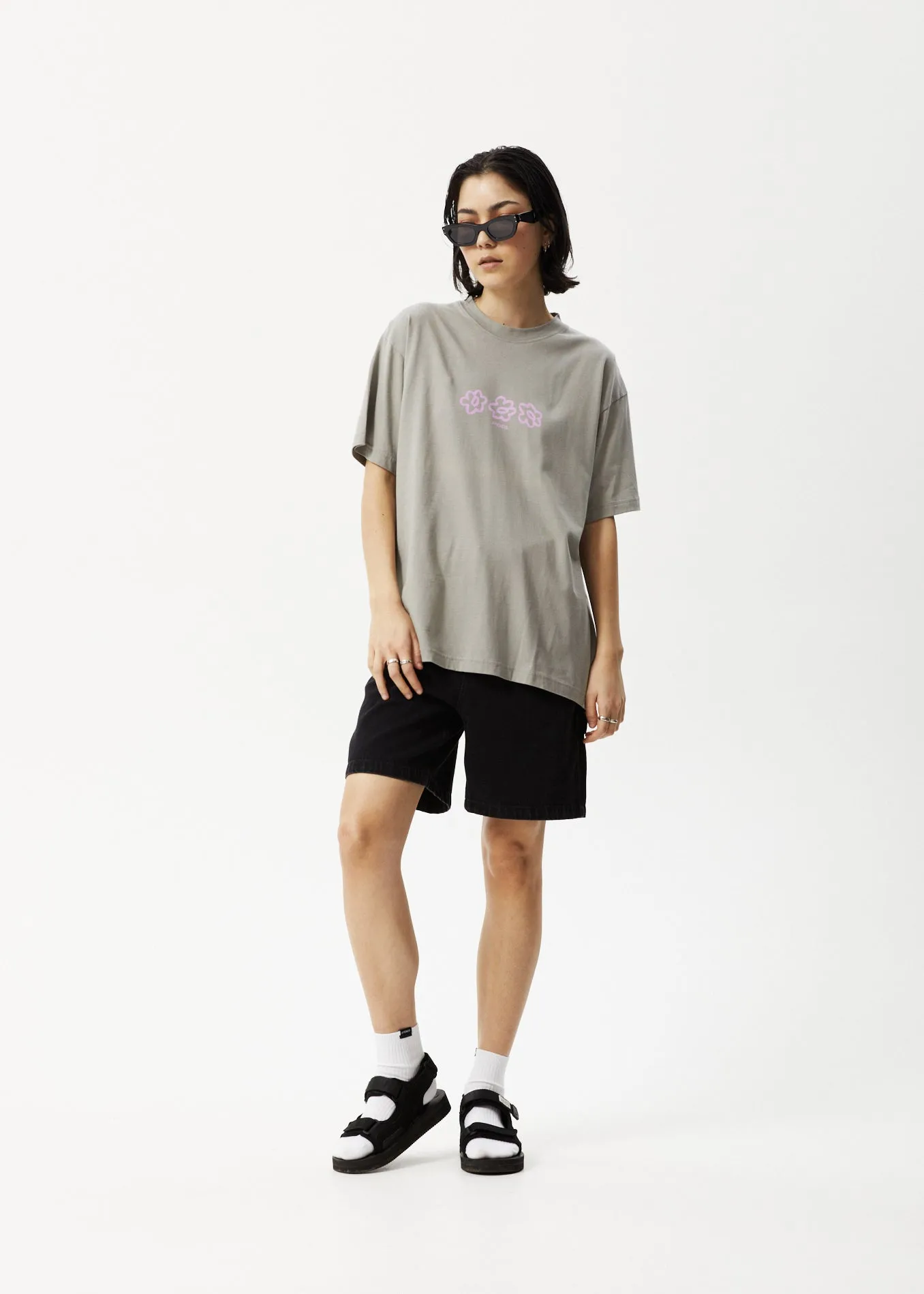 AFENDS Womens Lily Slay - Oversized Graphic T-Shirt - Olive