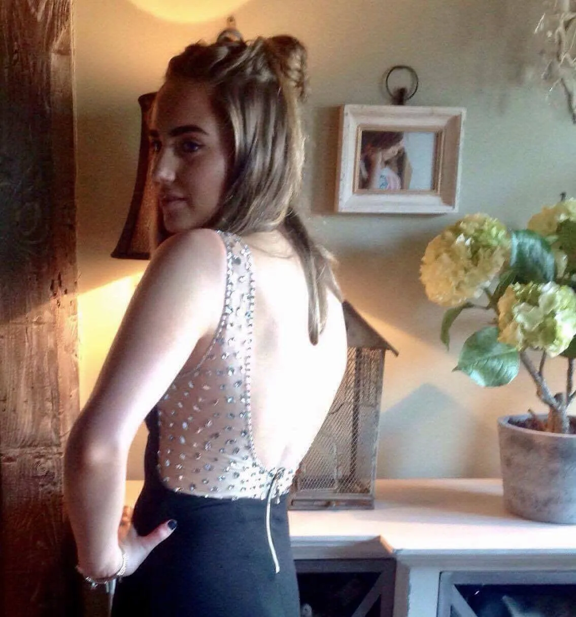 Low Back Sequin Dress in Black