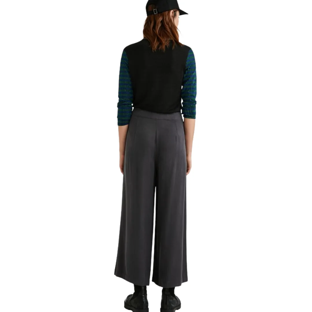 Madison 2 Pocket Palazzo Pants